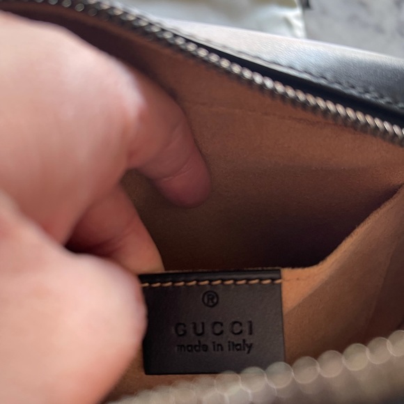 Authentic Gucci Marmont Matelasse Crossbody Bag - Picture 7 of 8